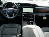 New 2025 GMC Sierra 3500 Denali w/ Denali Reserve Package image 5