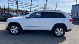 Used 2013 Jeep Grand Cherokee Laredo image 2