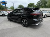 Used 2022 Toyota Highlander XSE image 5