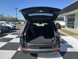 Used 2025 Jeep Grand Cherokee Laredo X w/ Luxury Tech Group I image 5
