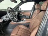 Used 2025 BMW X5 xDrive40i w/ Executive Package image 3