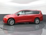 New 2026 Chrysler Pacifica Select image 4