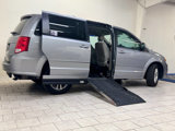 Used 2013 Dodge Grand Caravan SXT image 2