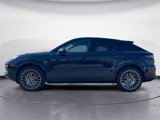 Certified 2023 Porsche Cayenne Platinum Edition image 2