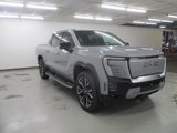 New 2024 GMC Sierra EV Denali image 3