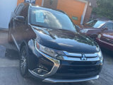 Used 2016 Mitsubishi Outlander SEL image 3