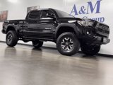 Used 2017 Toyota Tacoma TRD Off-Road w/ Tow Package image 2
