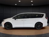 New 2024 Chrysler Pacifica Limited w/ S Appearance Package image 2