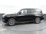 Used 2024 Nissan Armada SL w/ Captain's Chairs Package image 4