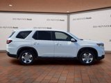 New 2025 Honda Pilot EX-L image 6