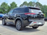 New 2025 Nissan Pathfinder SL w/ SL Premium Package image 6