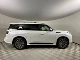 New 2025 INFINITI QX80 Luxe image 2