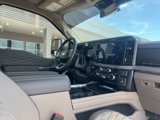 Used 2025 Ford F450 Platinum w/ Platinum Plus Package image 2