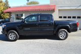 Used 2019 Toyota Tacoma 4x4 Double Cab image 2