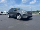Certified 2024 Ford Edge SE image 3