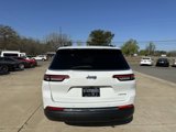 Used 2024 Jeep Grand Cherokee L Laredo image 4