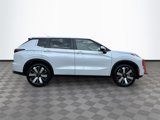 New 2025 Mitsubishi Outlander SE image 4