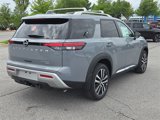 New 2025 Nissan Pathfinder Platinum image 4