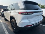 Certified 2023 Jeep Grand Cherokee Limited image 3