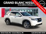 New 2025 Nissan Pathfinder SL image 1