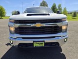Used 2024 Chevrolet Silverado 2500 LT image 2