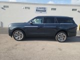New 2025 Lincoln Navigator Reserve image 2