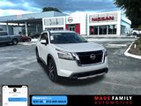 New 2025 Nissan Pathfinder Platinum image 1
