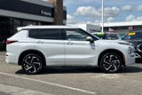 New 2025 Mitsubishi Outlander SEL image 5