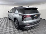 New 2025 Chevrolet Traverse LT image 3
