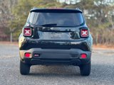 Used 2017 Jeep Renegade Trailhawk image 4