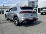 Used 2024 Volkswagen Atlas Cross Sport SEL R-Line image 2