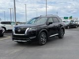 New 2025 Nissan Pathfinder Platinum image 2