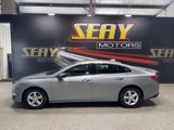 Used 2023 Chevrolet Malibu LT image 3