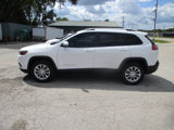 Used 2020 Jeep Cherokee Latitude w/ Cold Weather Group image 6