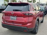 Certified 2025 Nissan Rogue SV image 5