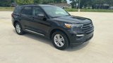 Used 2020 Ford Explorer XLT w/ Equipment Group 202A image 2