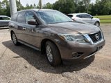 Used 2015 Nissan Pathfinder S image 3