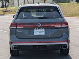 New 2025 Volkswagen Atlas Peak Edition SE image 5