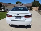 Used 2022 Toyota Camry SE image 2