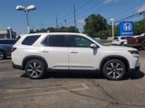 New 2025 Honda Pilot Touring image 3