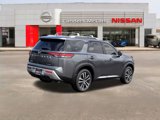 New 2025 Nissan Pathfinder Platinum image 3