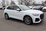 Used 2024 Audi Q5 e Premium Plus w/ Premium Plus Package image 3