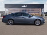 Used 2019 Toyota Avalon Limited image 2