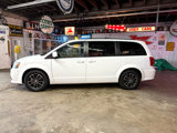 Used 2019 Dodge Grand Caravan GT image 2