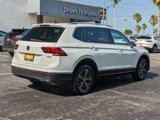 Used 2019 Volkswagen Tiguan SEL image 5