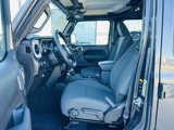 New 2025 Jeep Gladiator Sport image 3
