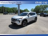 Used 2024 Nissan Rogue SV w/ SV Premium Package image 2