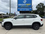 Used 2022 Volkswagen Taos S image 2