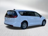 New 2025 Chrysler Pacifica Select w/ Uconnect Theater Family Group image 4