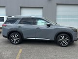New 2025 Nissan Pathfinder Platinum image 2
